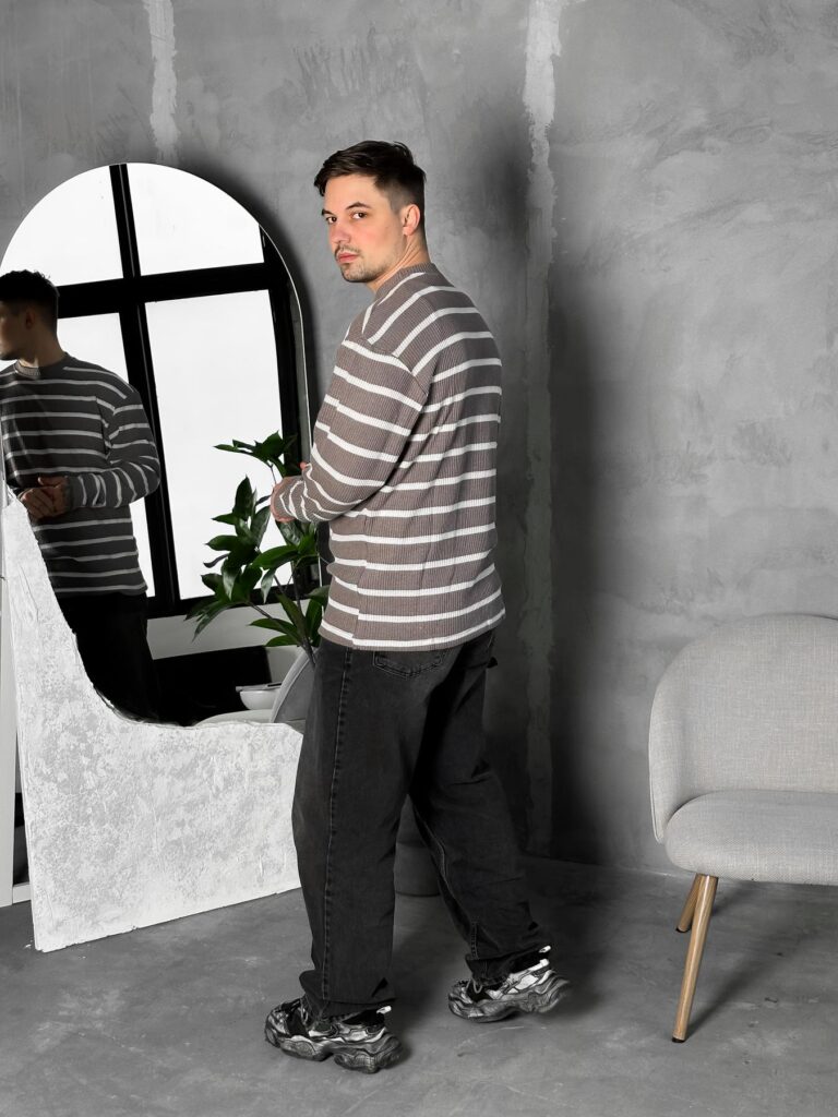 16242831253533_-944bb2772b