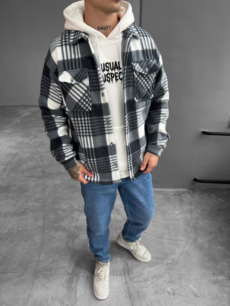 18011338531798_-18e93b60c0